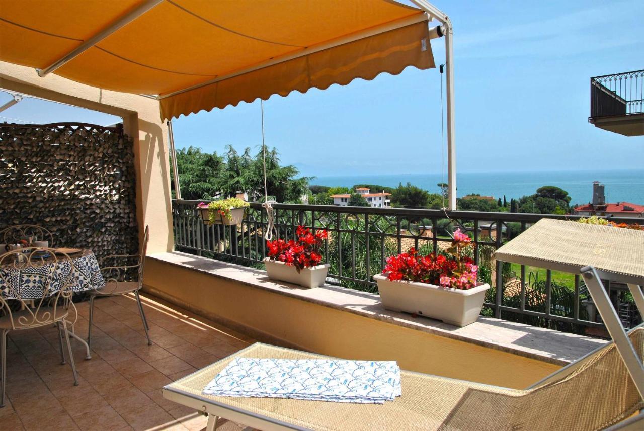 דירות פורמיה Casa Dinky Attico Con Terrazza Vista Mare מראה חיצוני תמונה